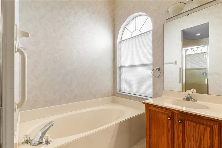 primary bath with separate tub
