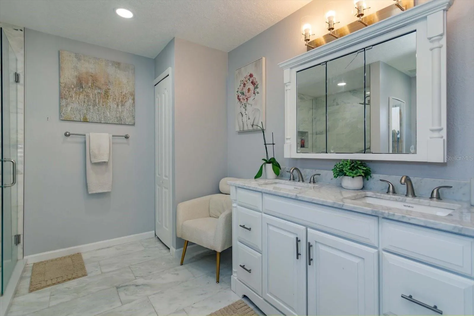 Fully renovated primary ensuite with dual sinks