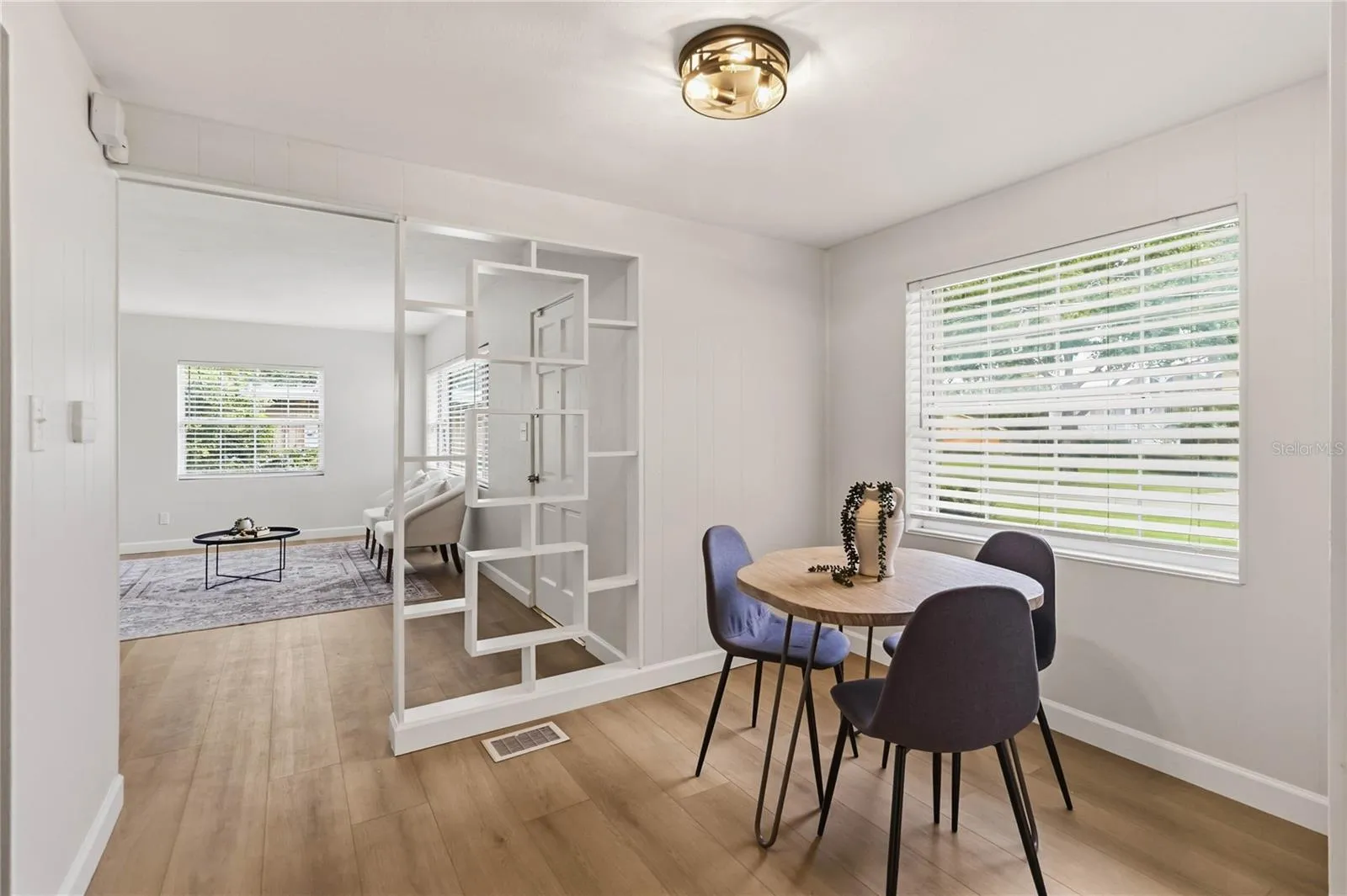 Breakfast Nook