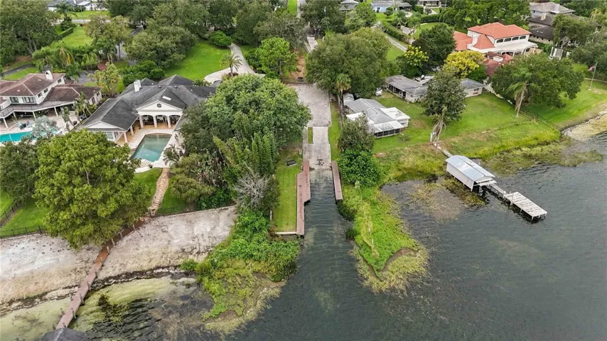 Concrete Boat Ramp for easy access into Lake Conway