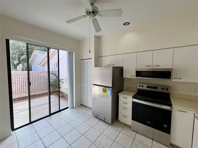 Kitchen Slider View Vacant