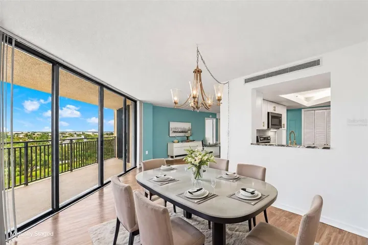 Dining Area virtually staged Option 2