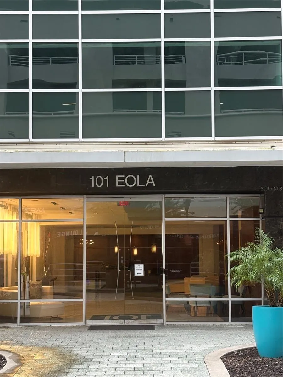Front of building on Eola