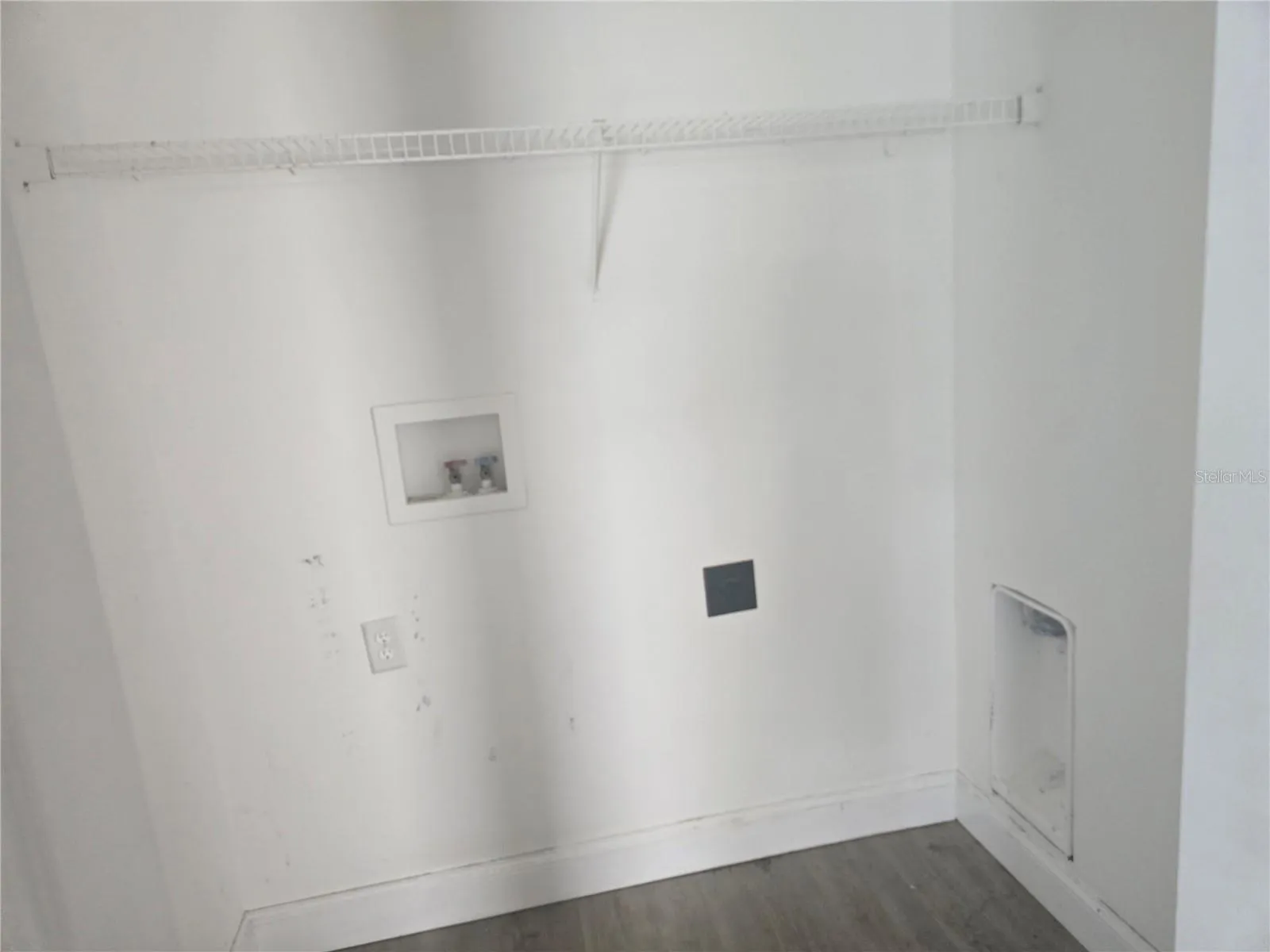 interior laundry room
