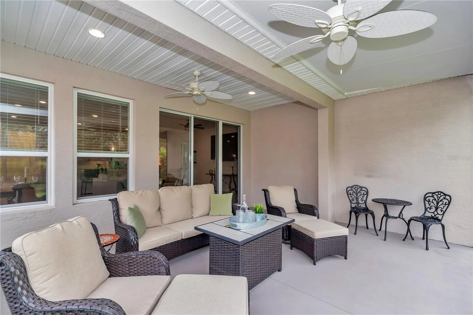 Extended and fully covered and screened lanai.