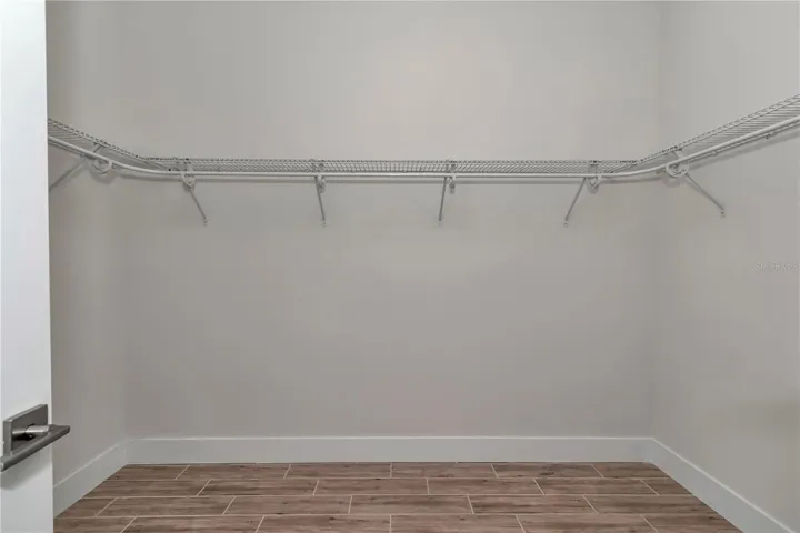 Walk in closet