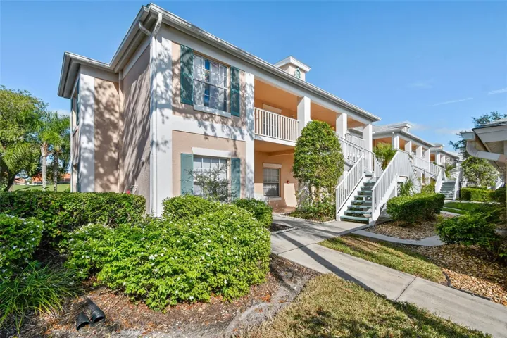 2 BDRM, 2 BATH, ONE CAR GARAGE