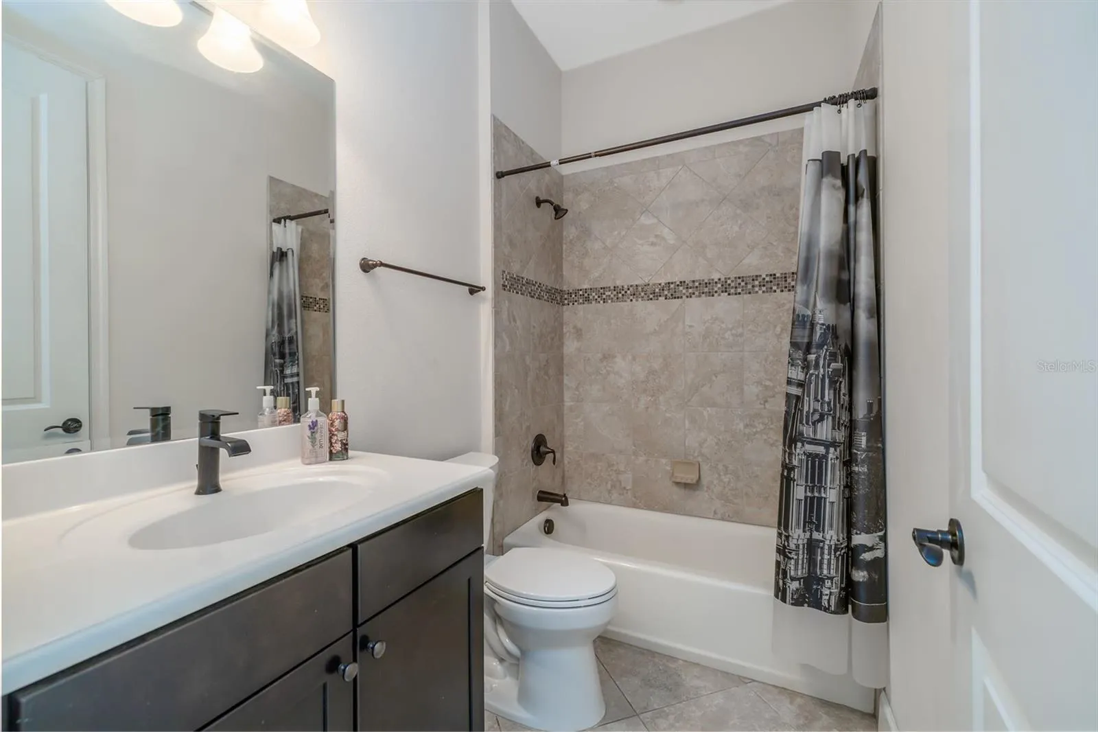 Guest bath