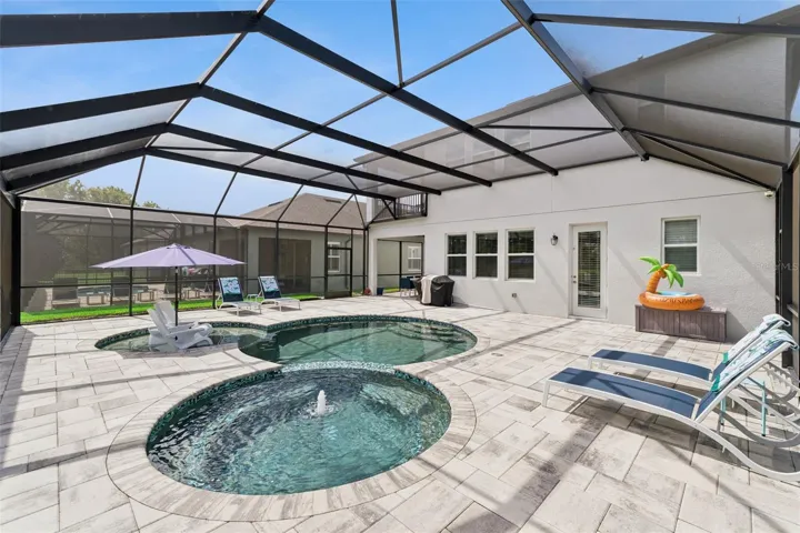 Pool &amp; Spa