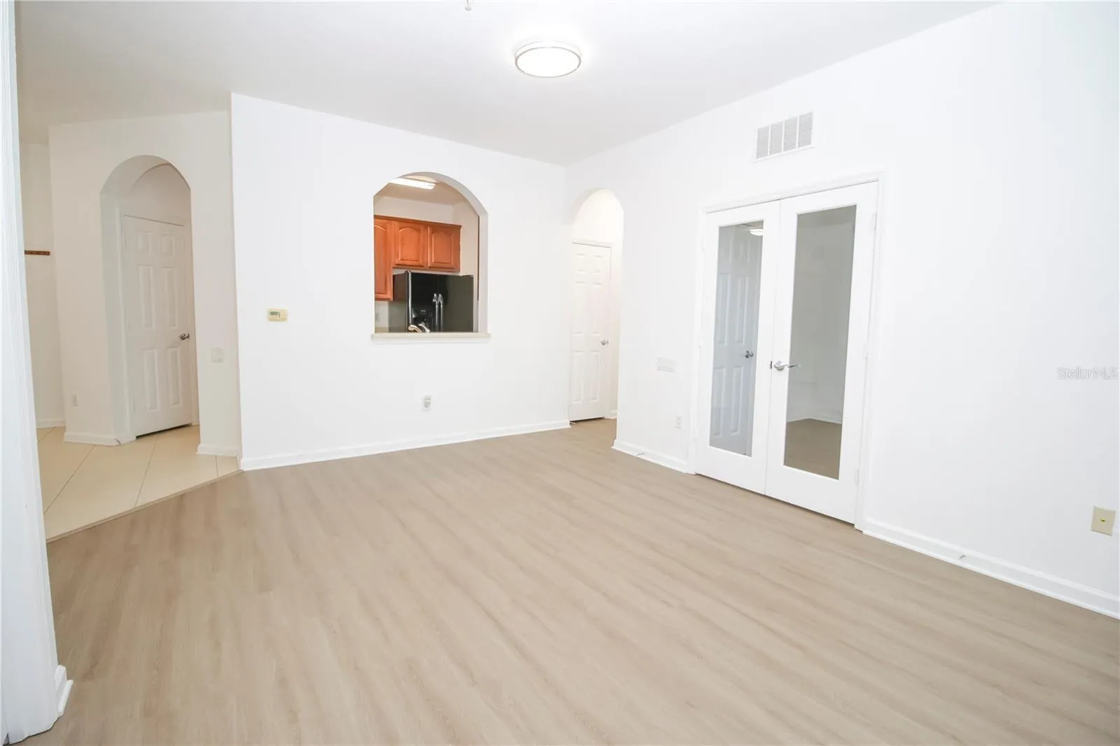 05. Dining Room 1
