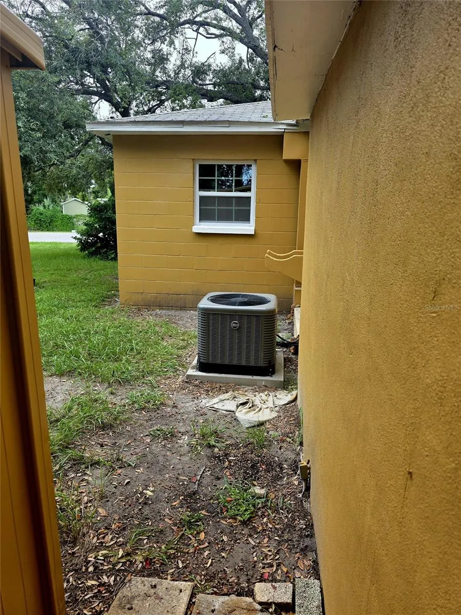 Right side of Home