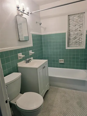 Hall Bathroom