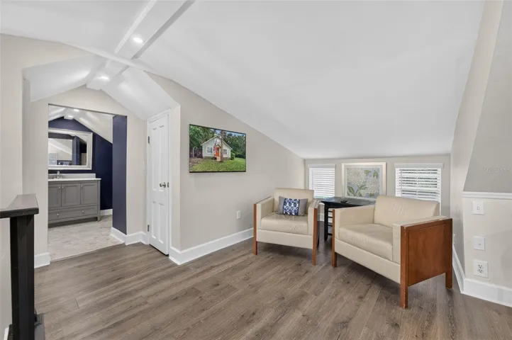 Loft area to 1/2 Bath