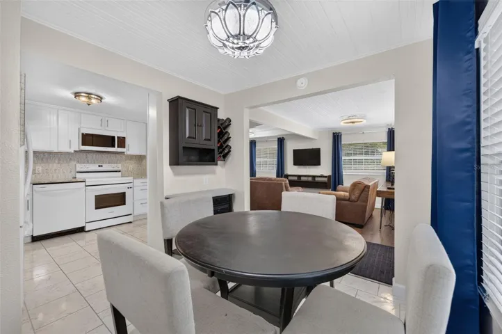 Semi Open Concept. Dining