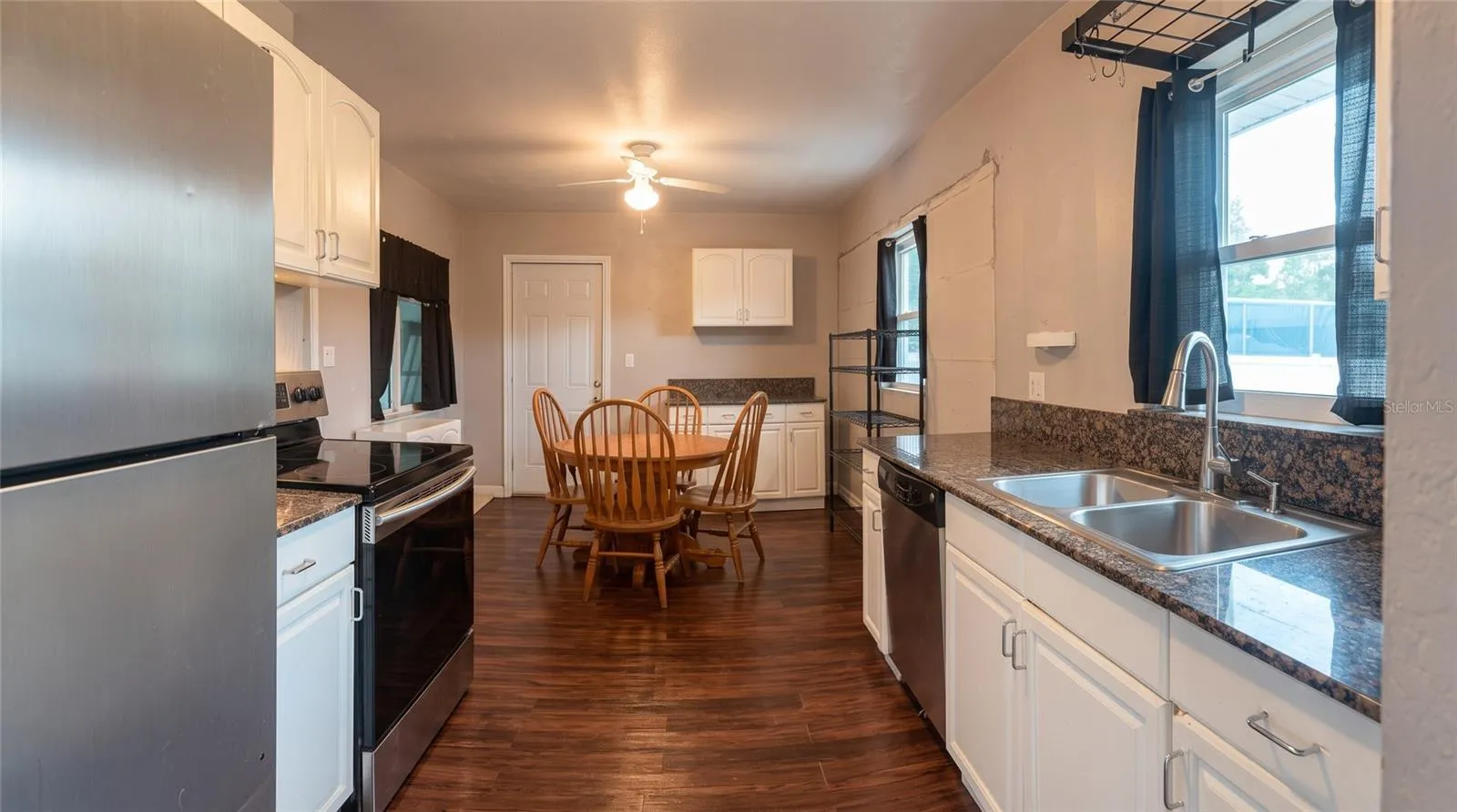 KITCHEN VIEW