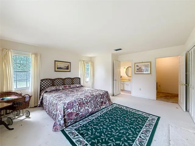 Guest Bedroom to Guest Bathroom
