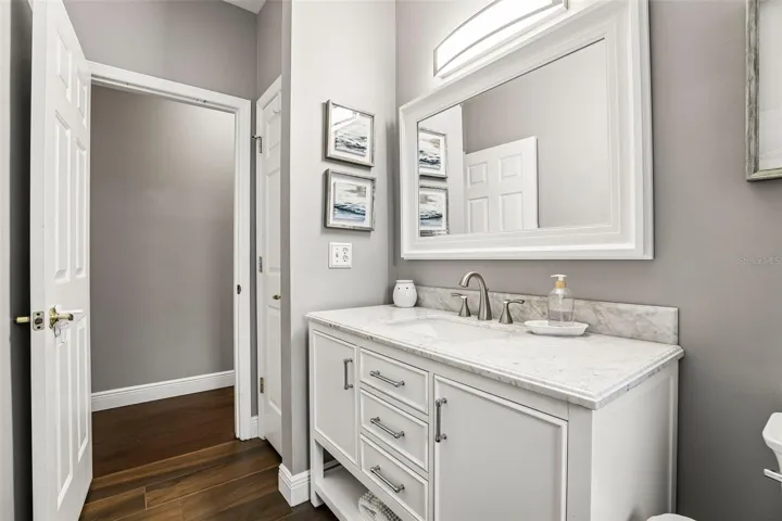 Bathroom 2, In Between Bedrooms 2 &amp; 3