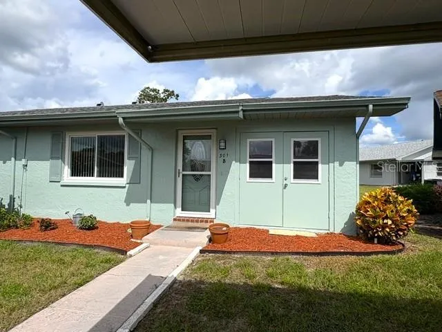 Friar Court 301 Unit B