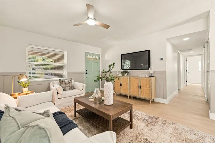Plenty of light throughout the living space