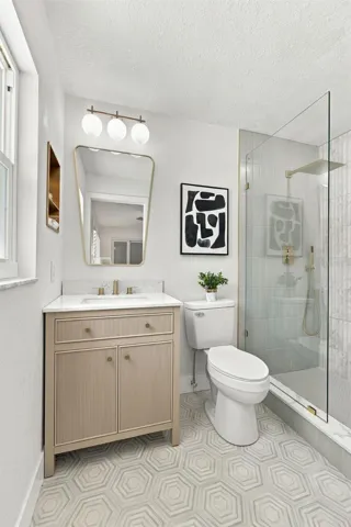 Spa like Primary en suite bathroom with designer finishes