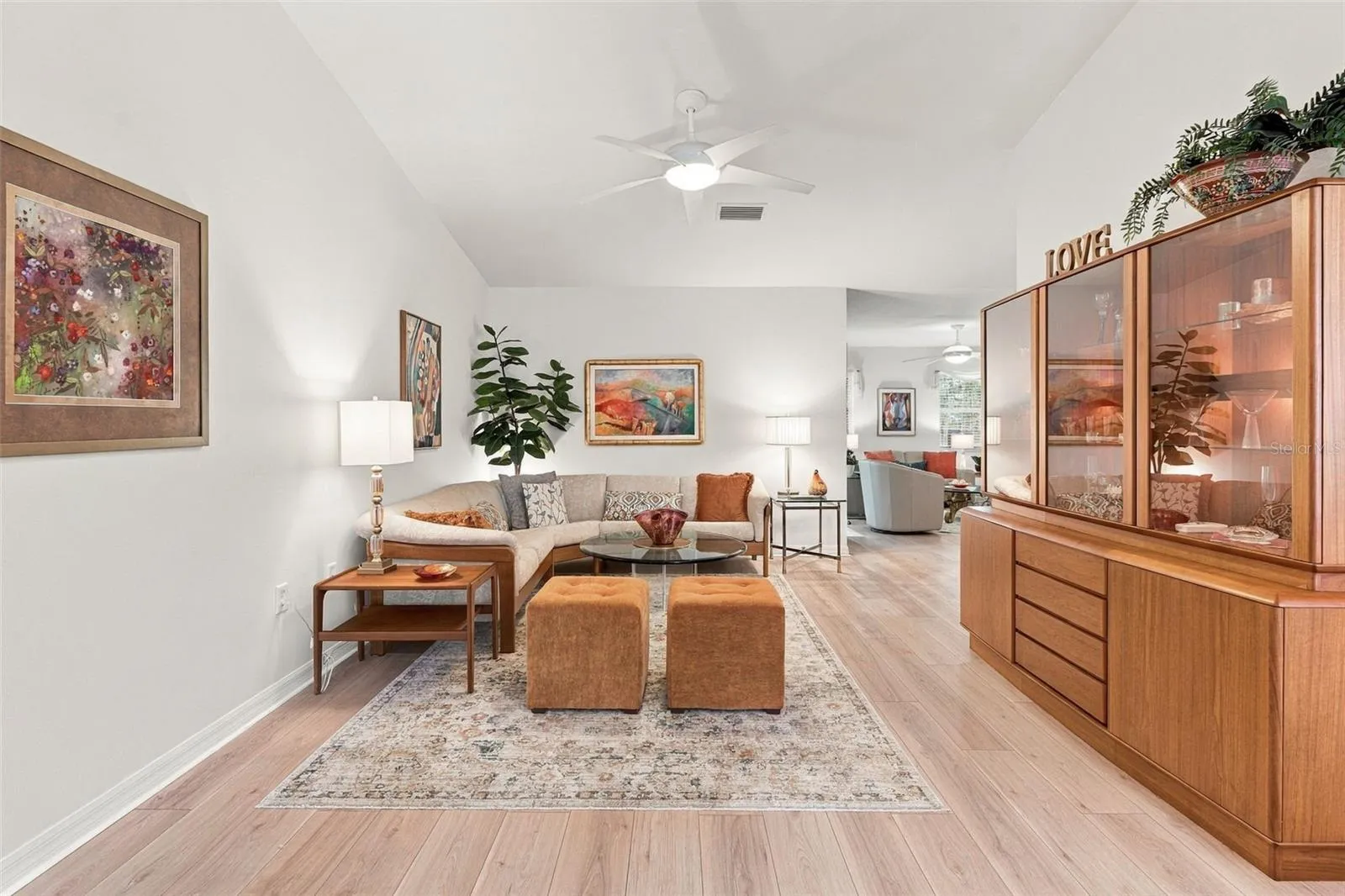 Spacious &amp; Beautiful