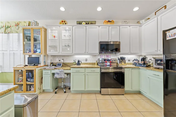 Tiled backsplash