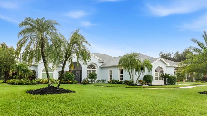 Coastal charmer with mature landscaping