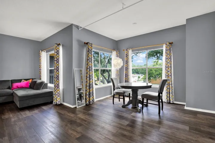 Living / Dining