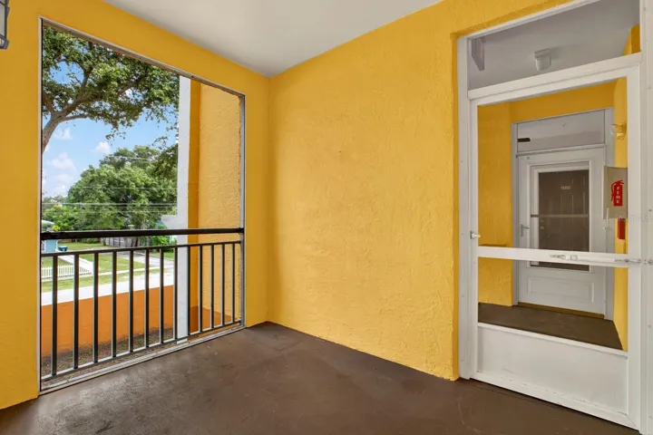 Screened Porch