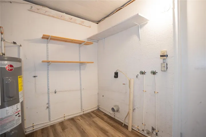 Utility and laundry room