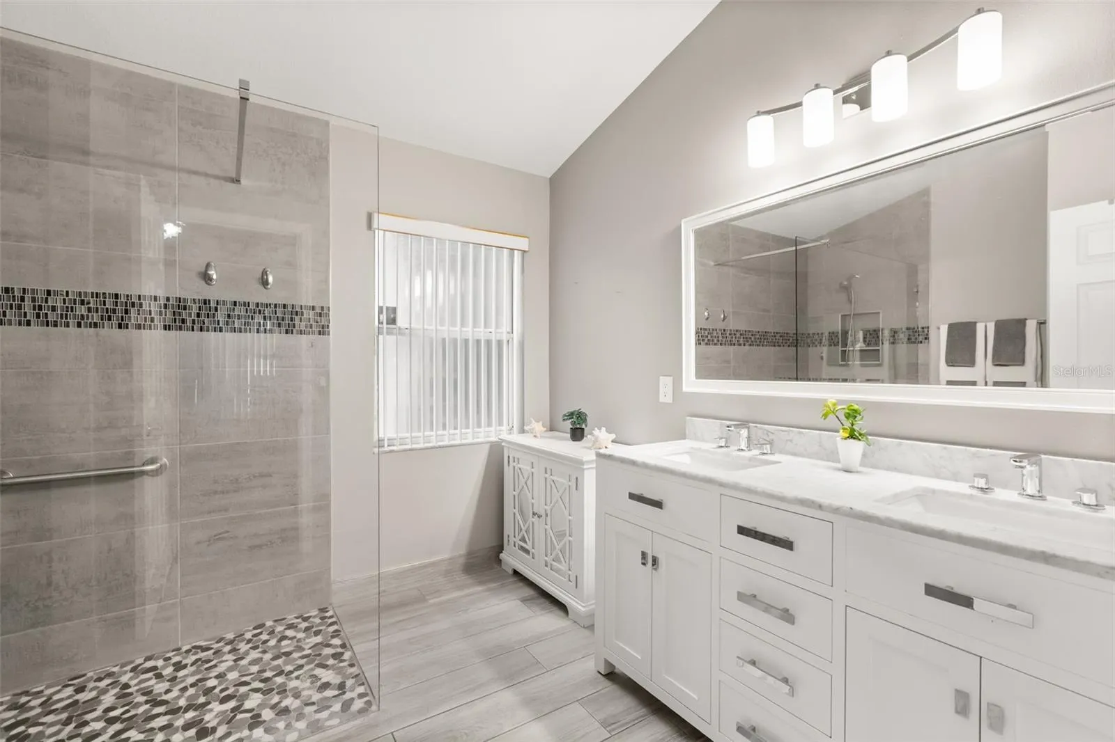 Remodeled primary en suite