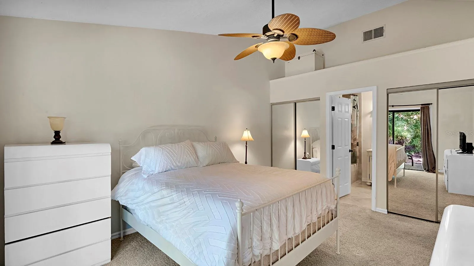 primary suite