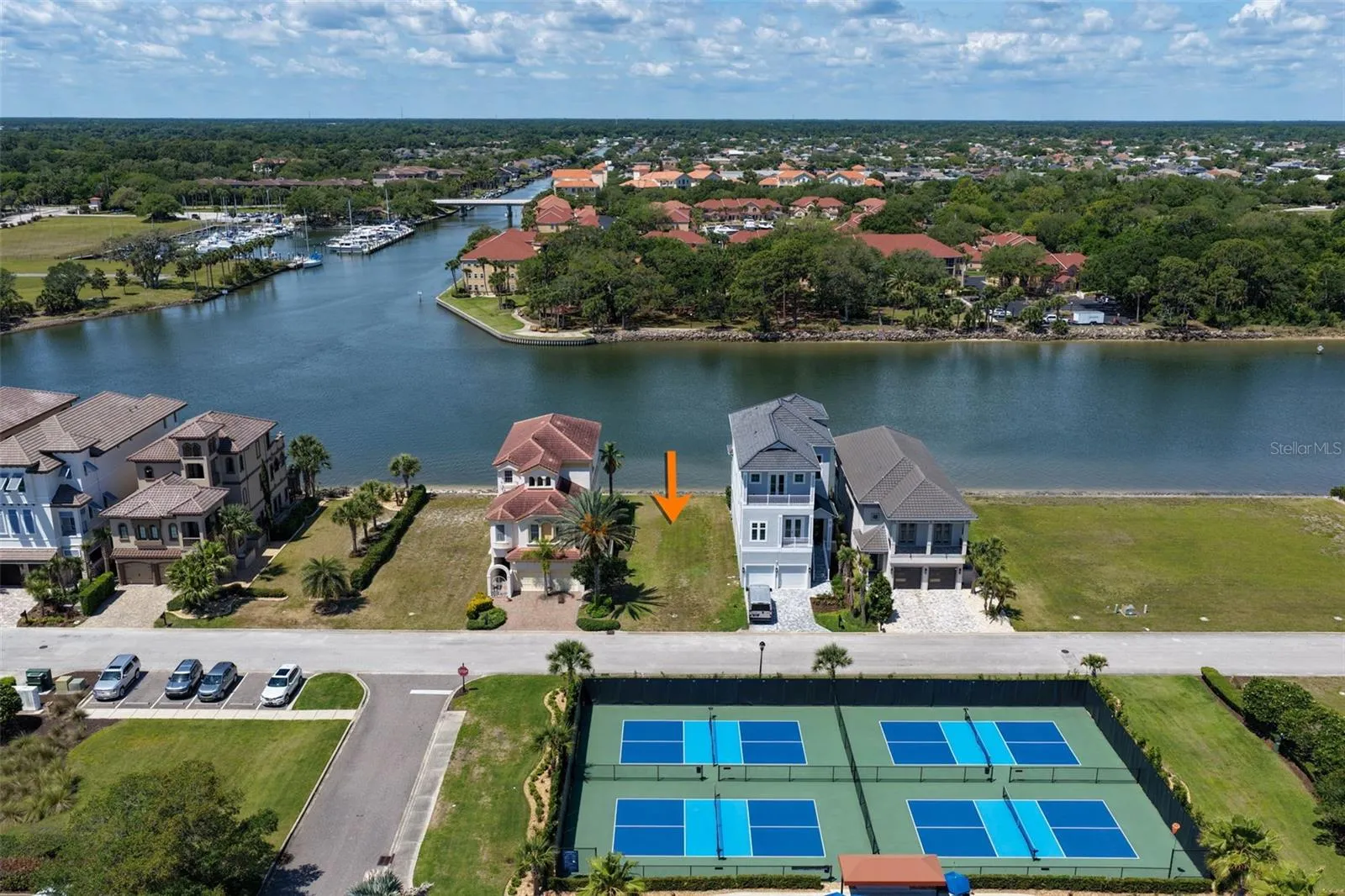 Close to Optional Amenities