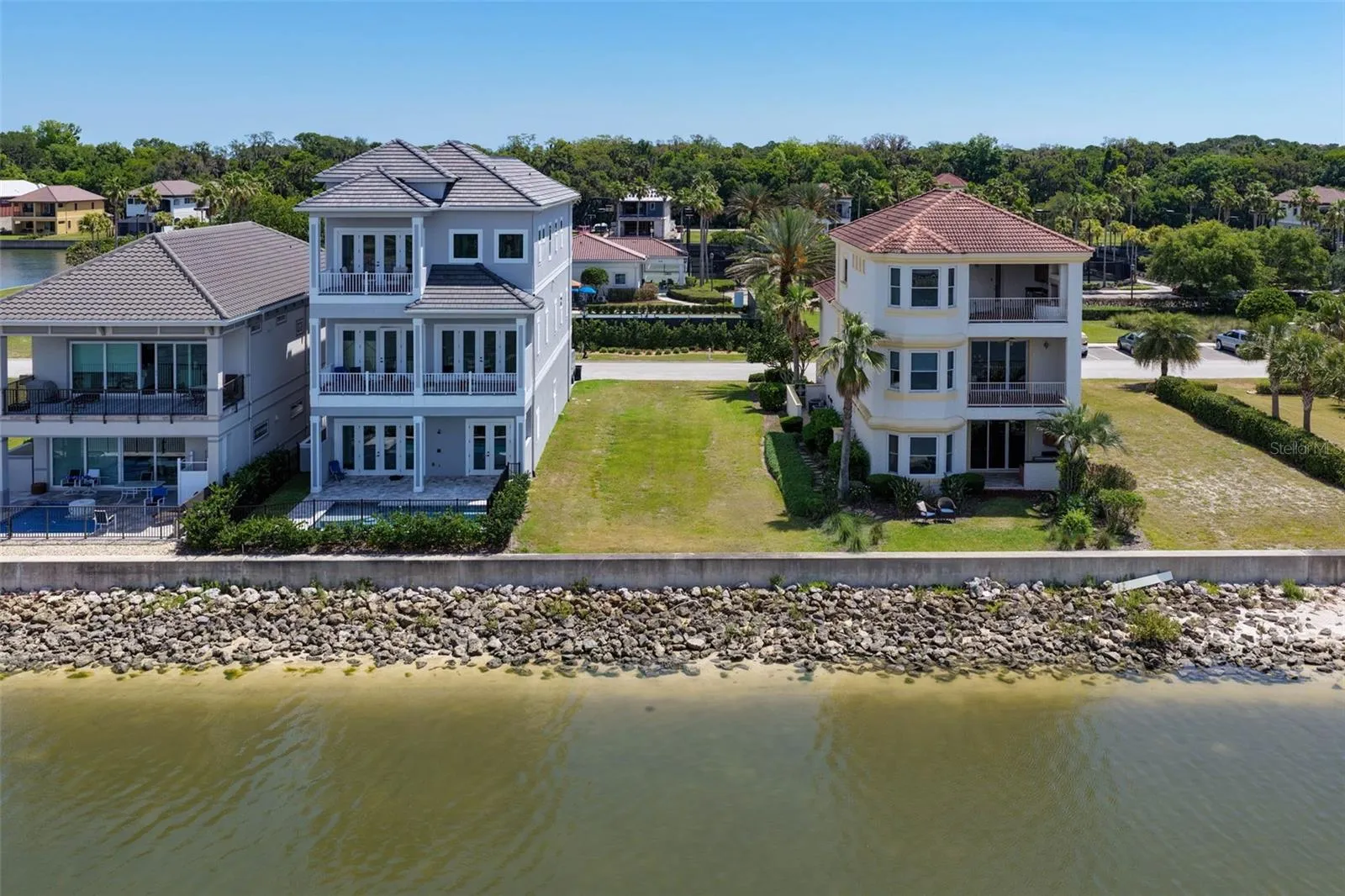 Yacht Harbor Building Opportunity