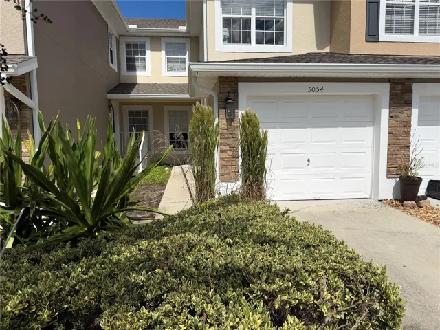 Side entry walk way