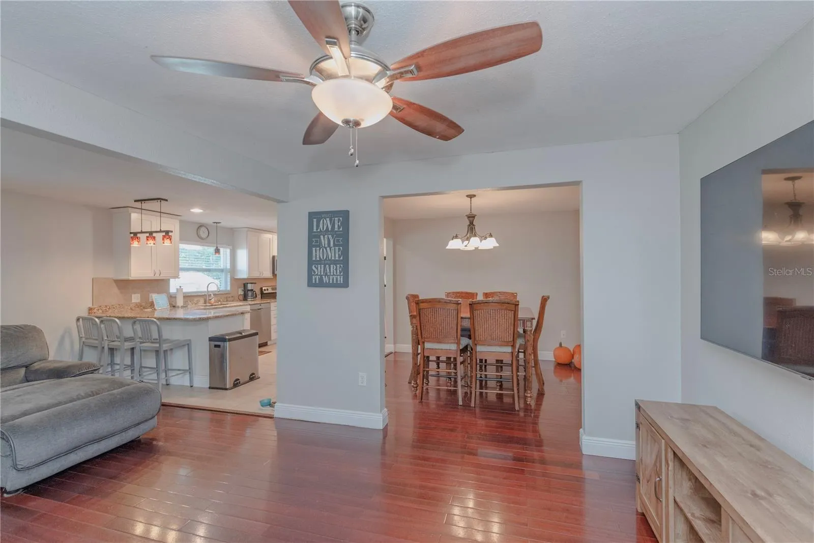 Open floor plan.