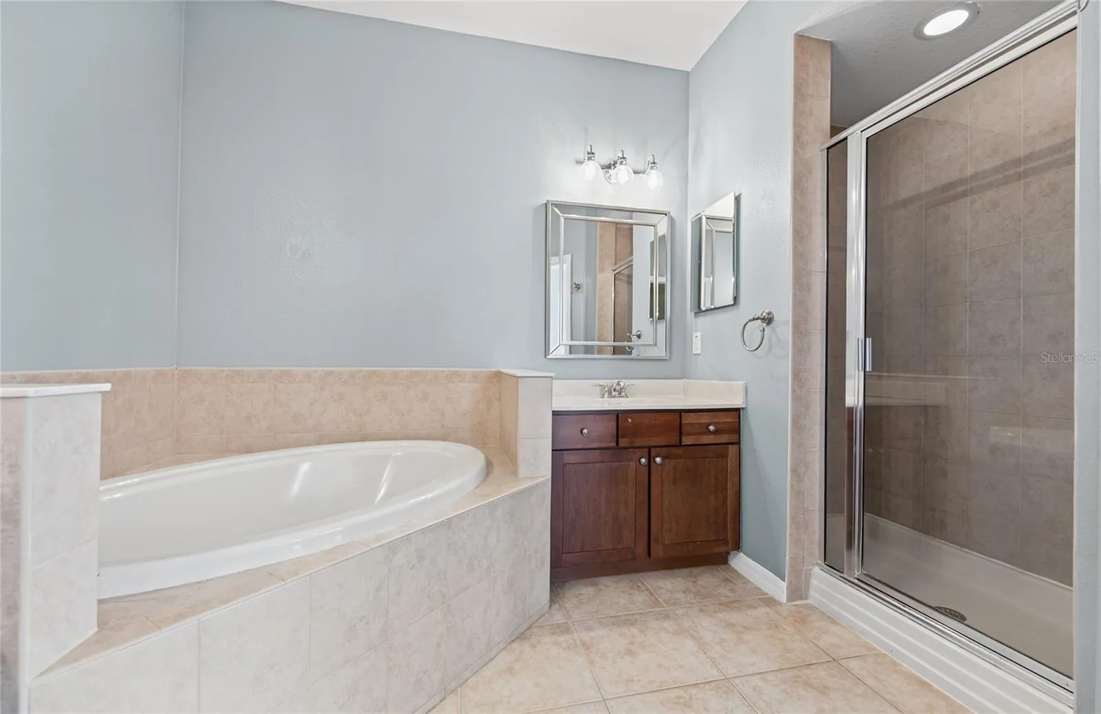 separate shower