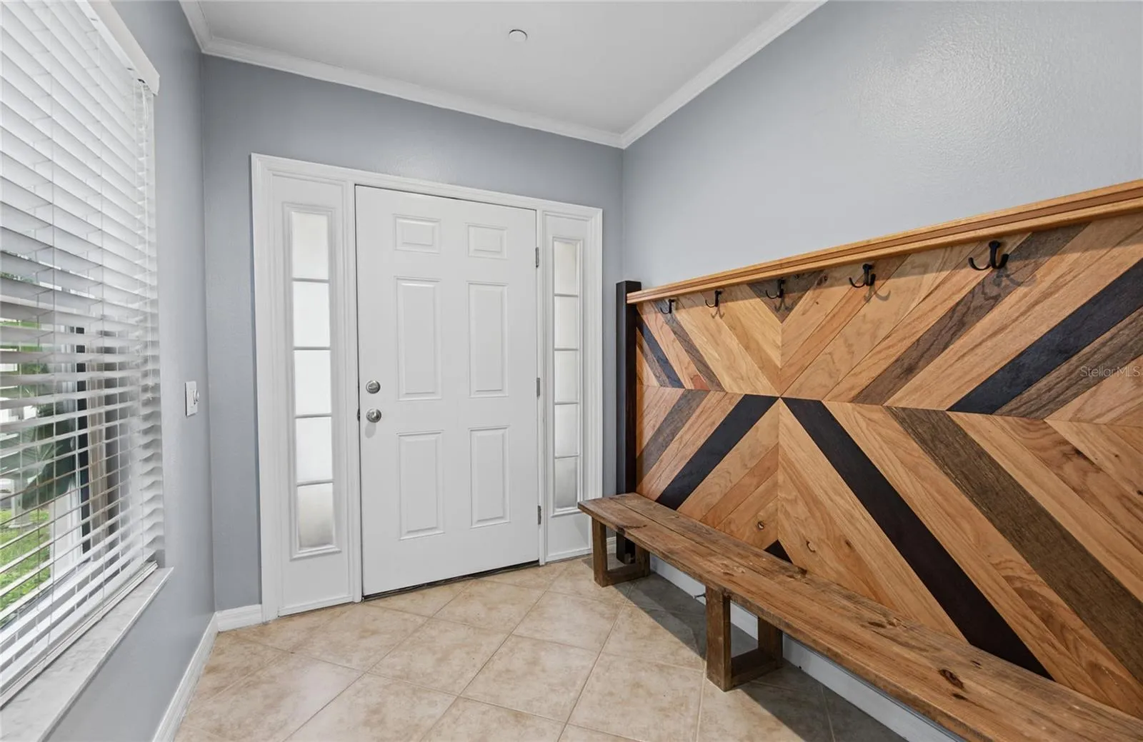 entrance and welcoming place to store purses, backpacks and shoes