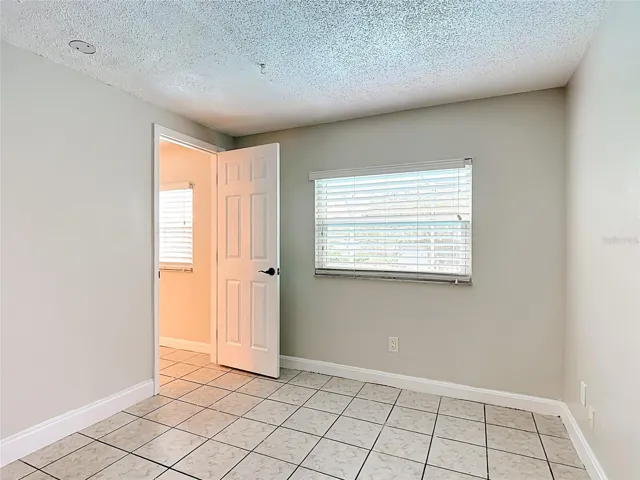 Flex area perfect for a dining room, office or den.