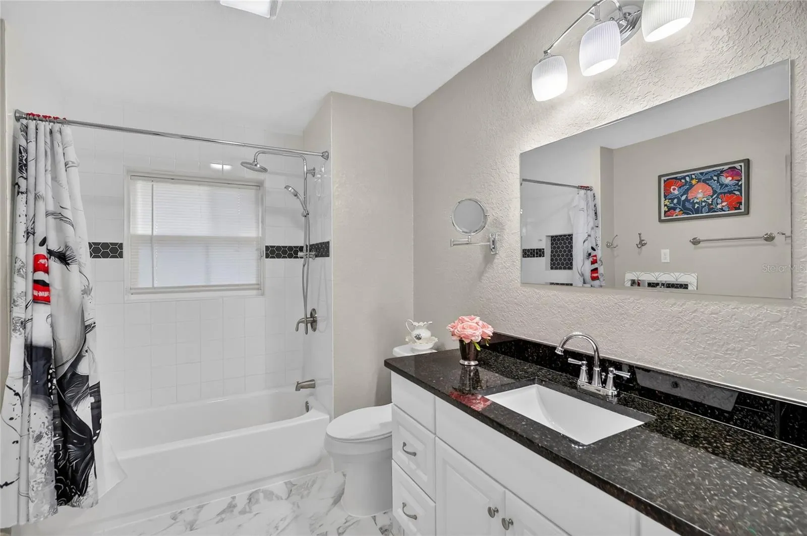 2nd bathroom