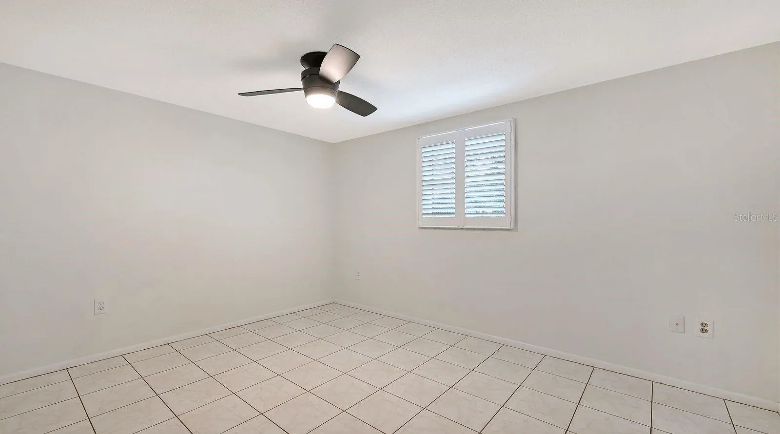 Unstaged Guest Bedroom