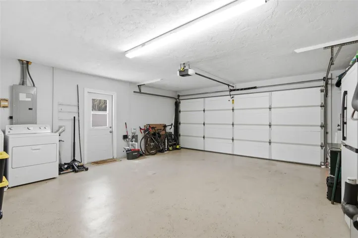 2 Car Garage