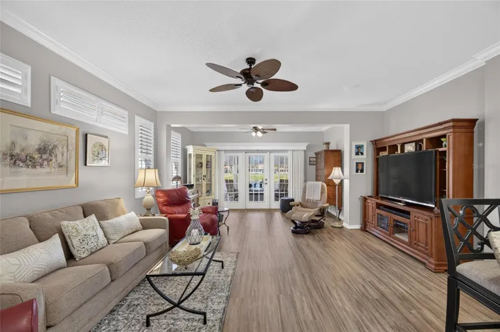 Extended Living or Living/Dining