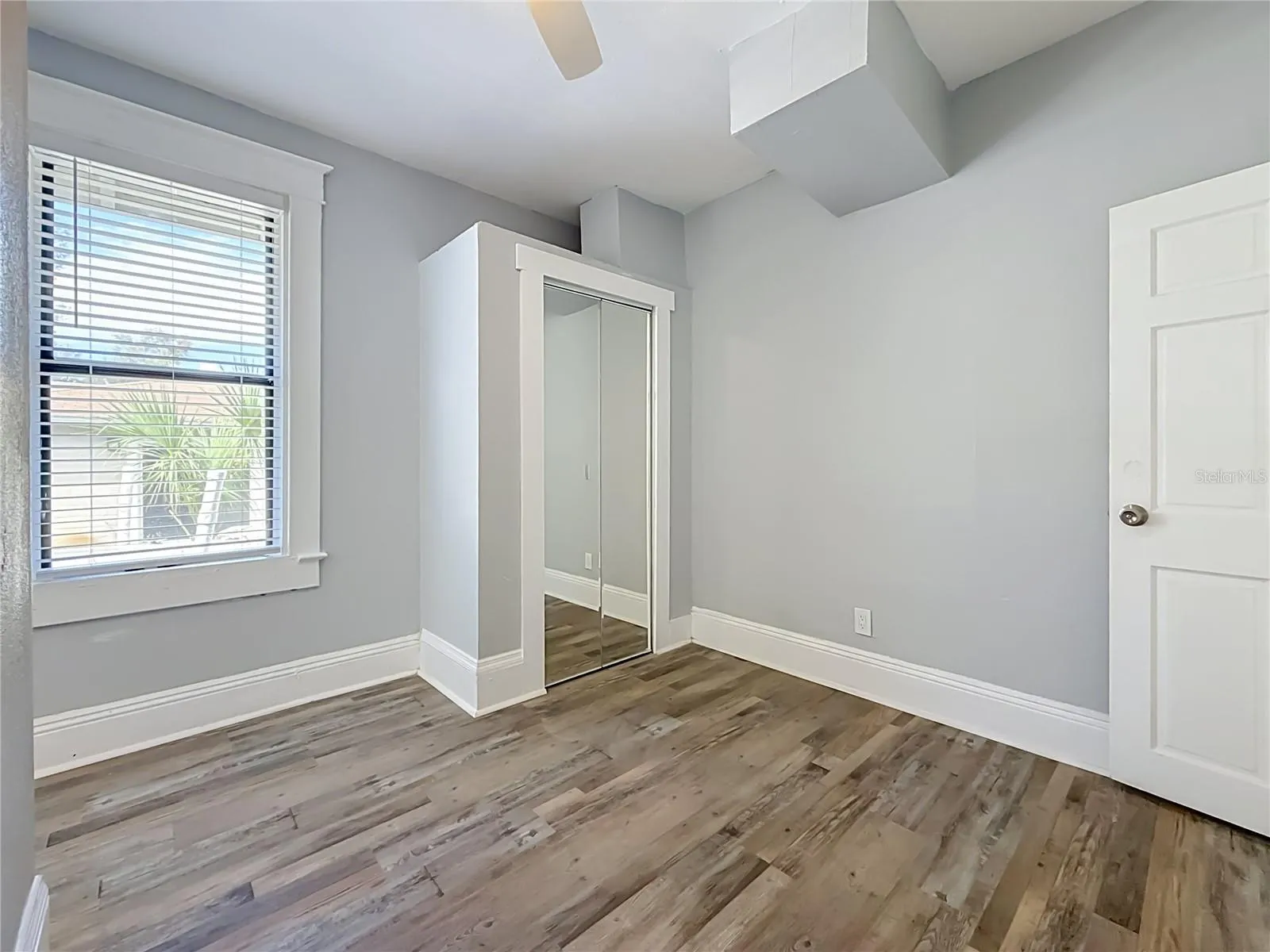 3rd Bedroom with access to Jack and Jill bathroom