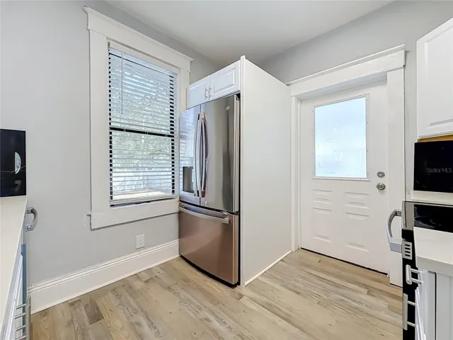 Updated Kitchen with New Stainless Steel Appliances