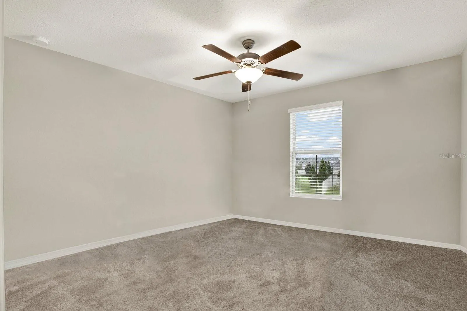 5th back bedroom
