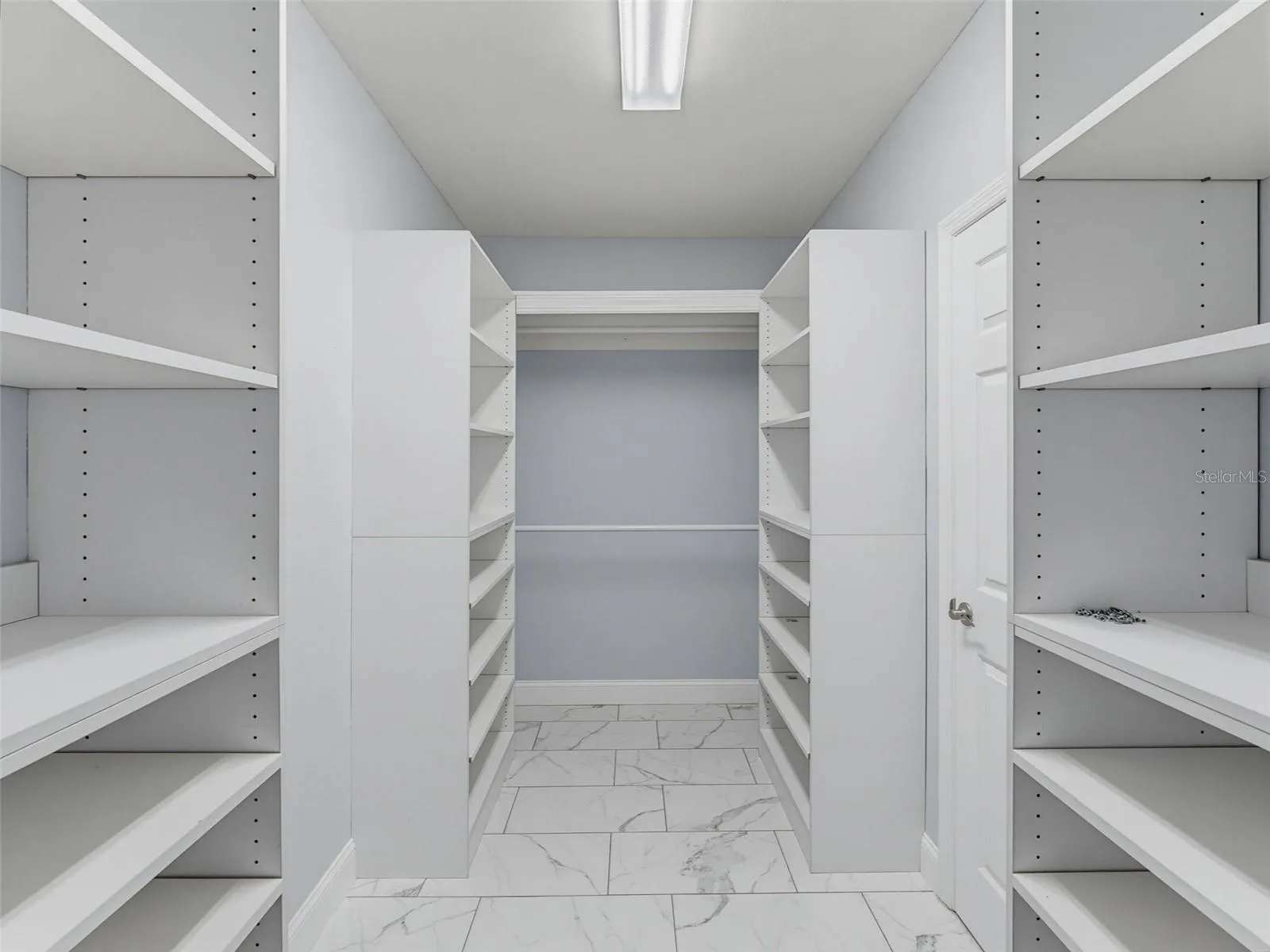 Custom Walk-in Wardrobe
