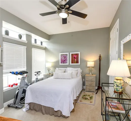 Guest bedroom