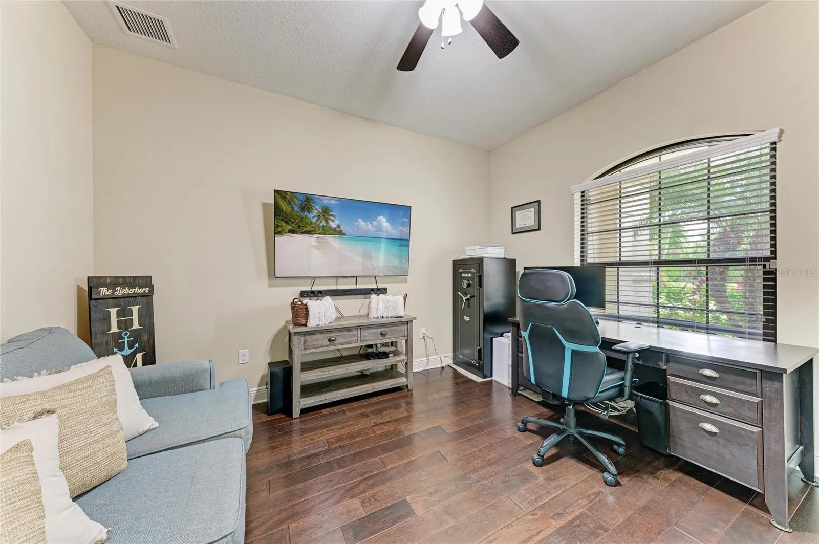 Office/Den