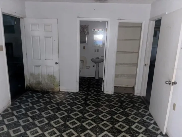 Garage area